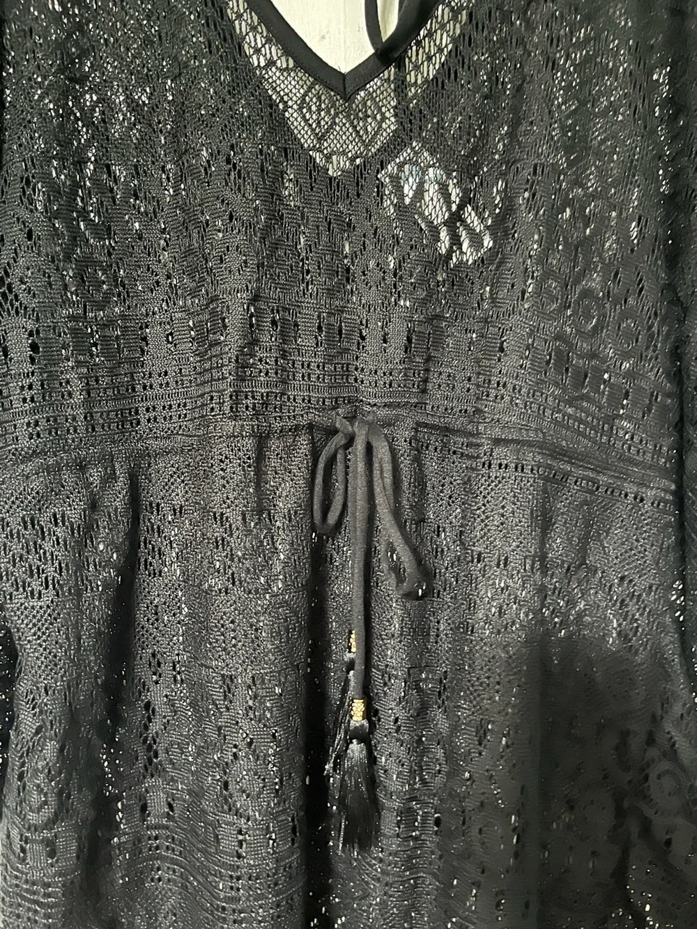 Time and Tru Flowy geometric lace knit kaftan V-neckline tunic swimsuit cover-up